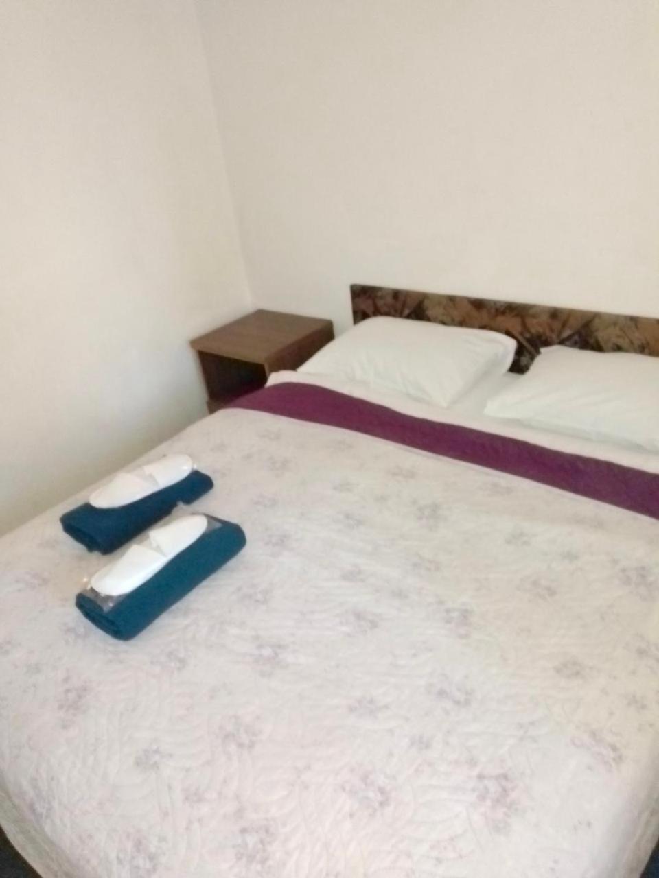 Mini Hotel Vesna Dnyipropetrovszk Kültér fotó