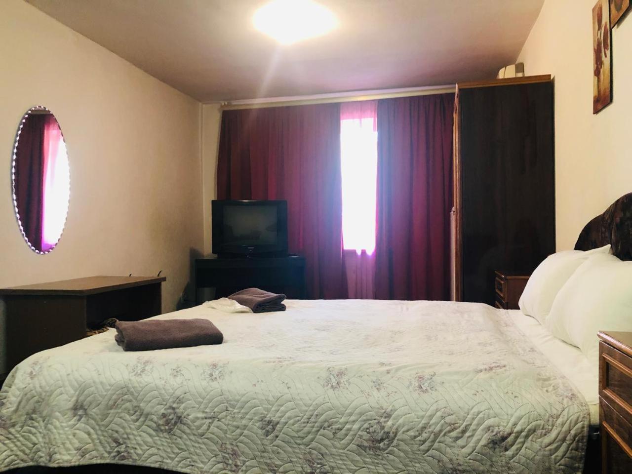 Mini Hotel Vesna Dnyipropetrovszk Kültér fotó