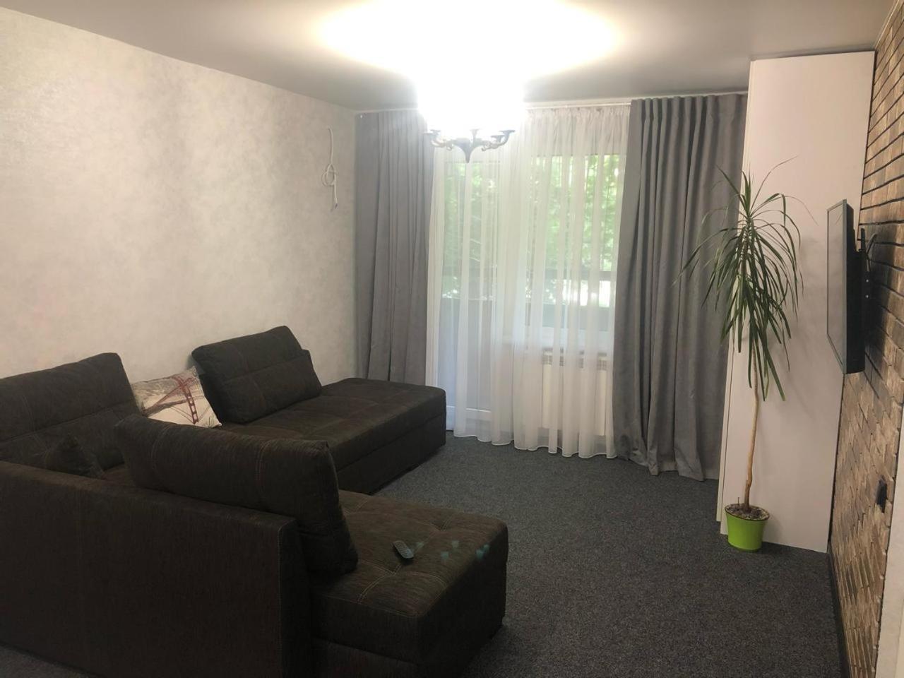 Mini Hotel Vesna Dnyipropetrovszk Kültér fotó
